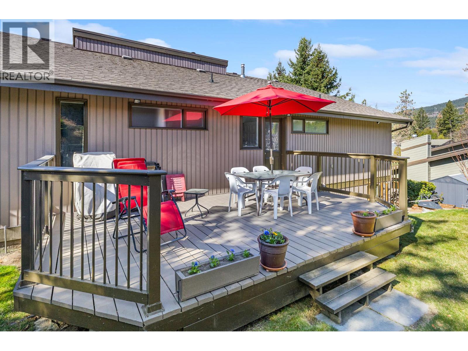  3202 Sundance Drive, West Kelowna