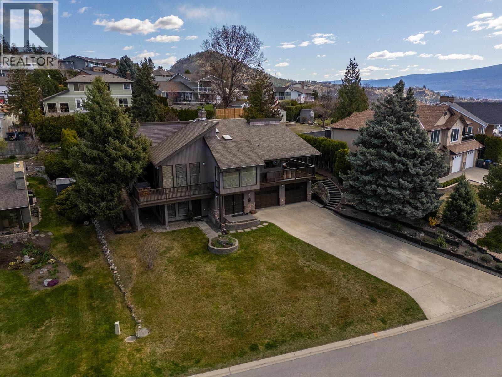  3202 Sundance Drive, West Kelowna