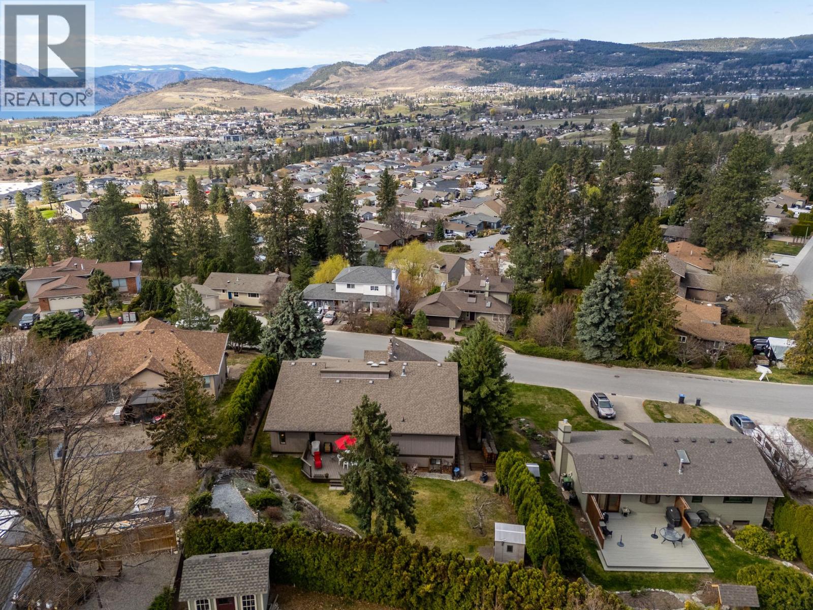  3202 Sundance Drive, West Kelowna