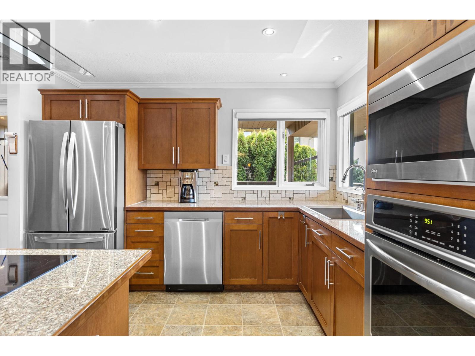  3202 Sundance Drive, West Kelowna