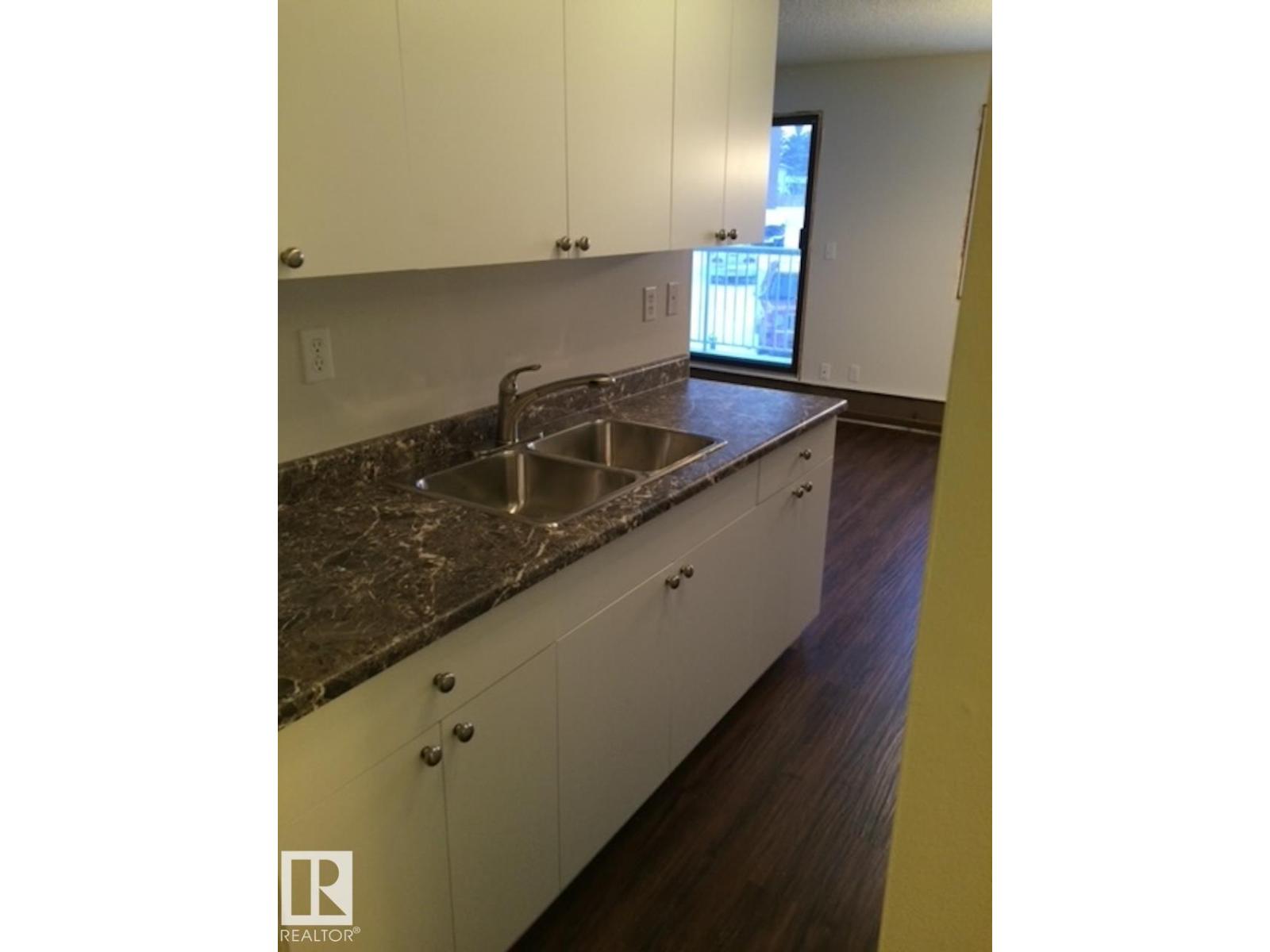 #201 57 BROWN ST, Stony Plain