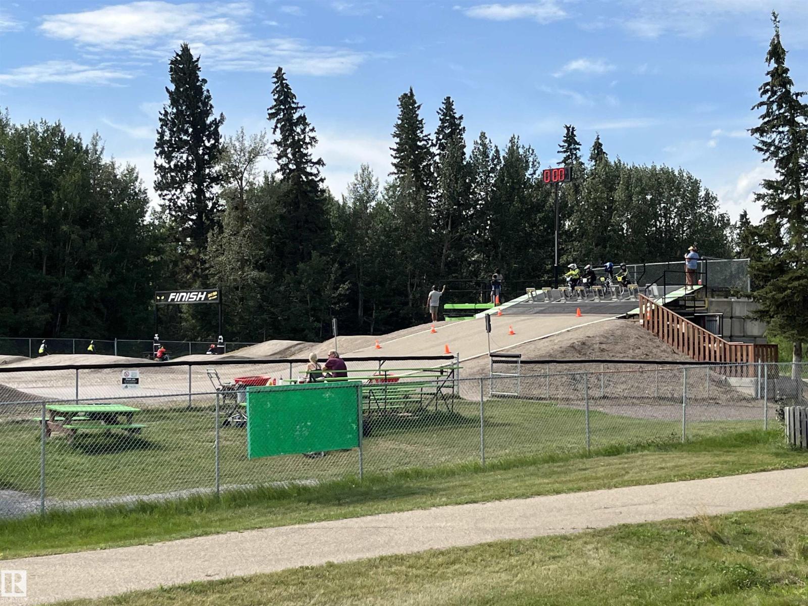 #201 57 BROWN ST, Stony Plain