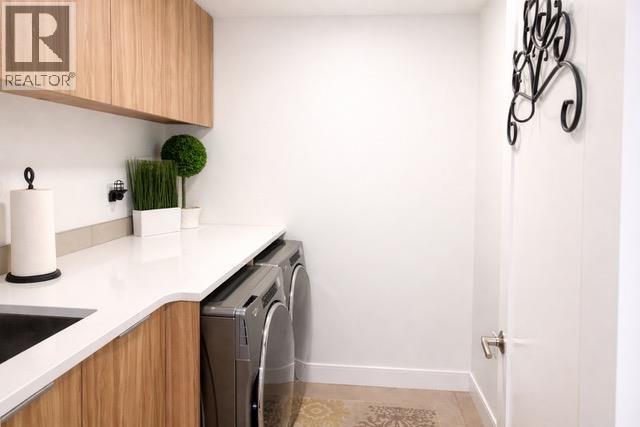 3306 3000 Ariva Drive, Kelowna