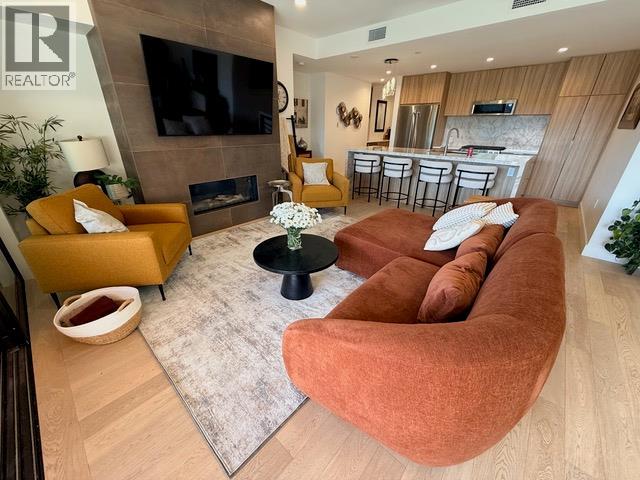 3306 3000 Ariva Drive, Kelowna