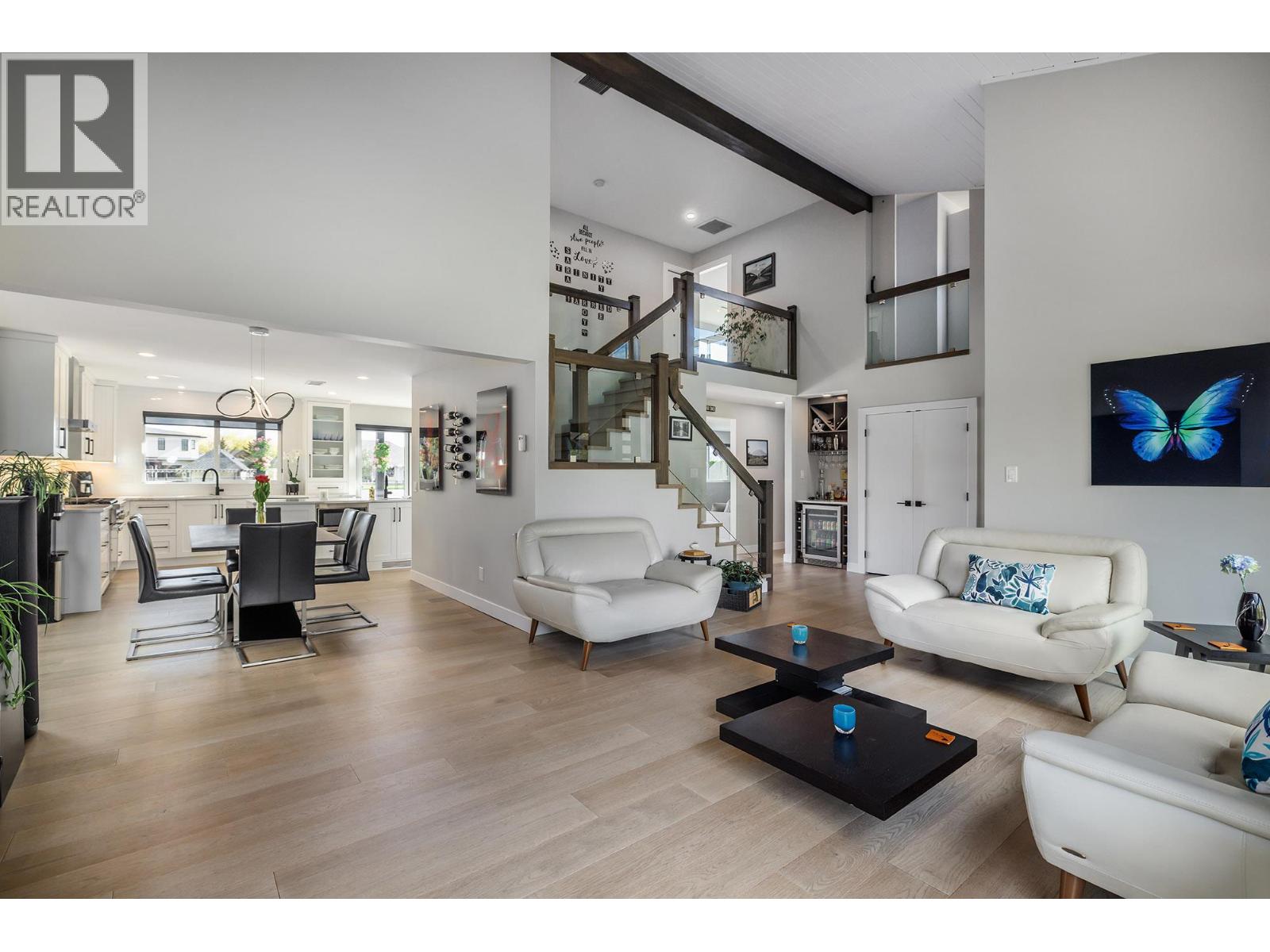  1404 Green Bay Road, West Kelowna