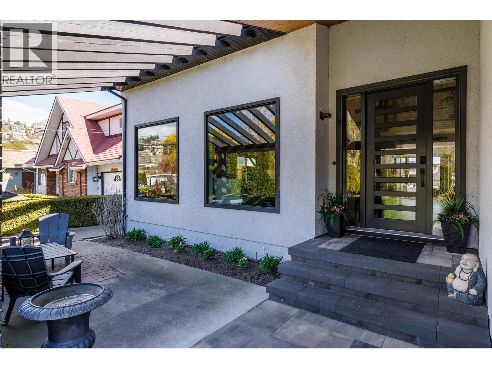  1404 Green Bay Road, West Kelowna