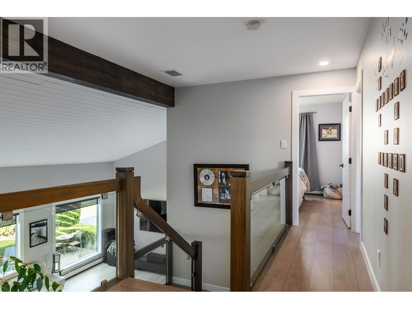  1404 Green Bay Road, West Kelowna