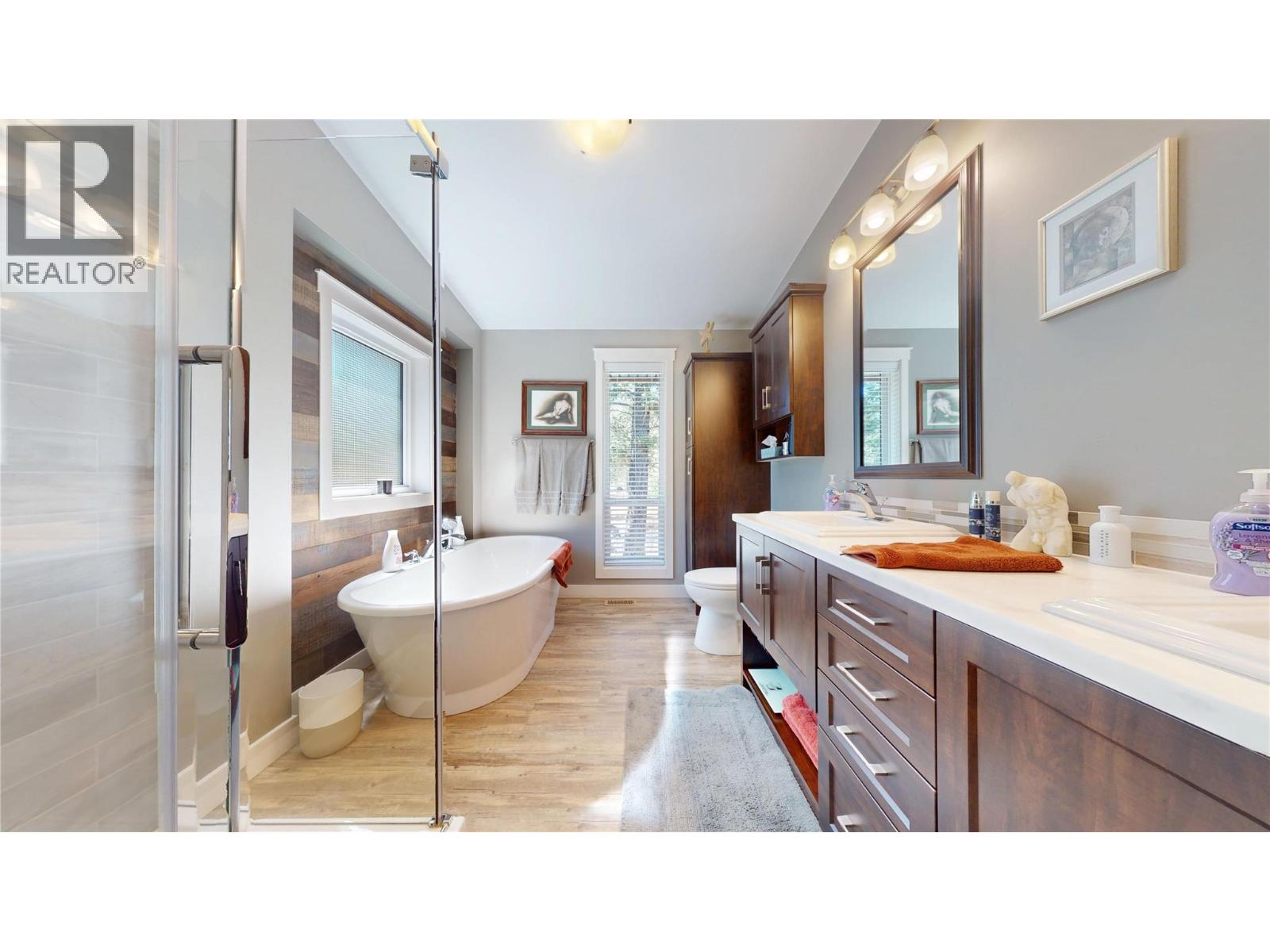 4160 93 HIGHWAY - 17