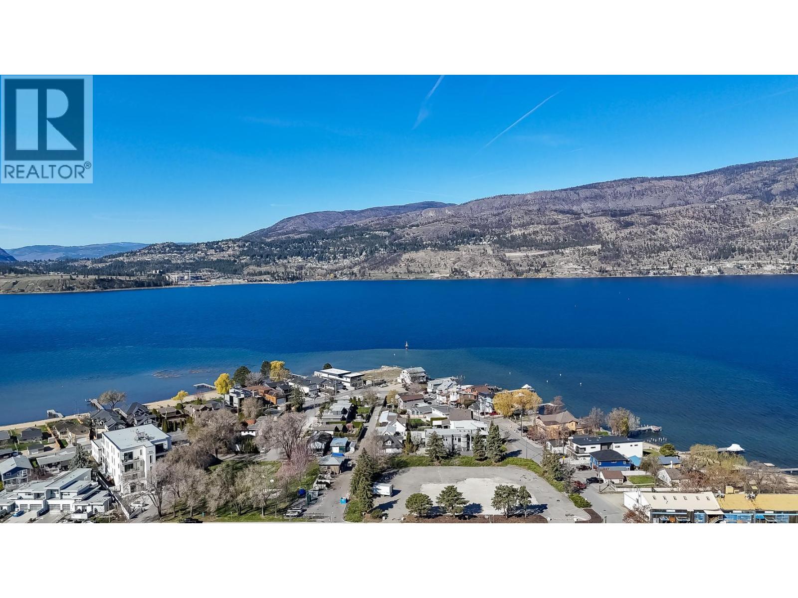 839 Manhattan Drive, Kelowna