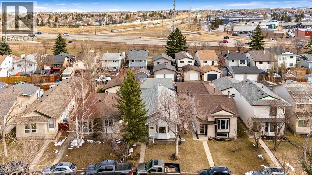 Single Family House Bungalow for Sale in  Riverbirch Place SE Riverbend Calgary 