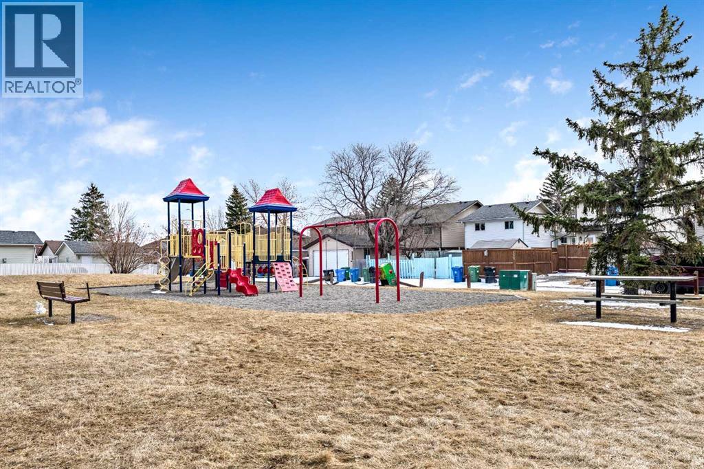 Single Family House Bungalow for Sale in  Riverbirch Place SE Riverbend Calgary 