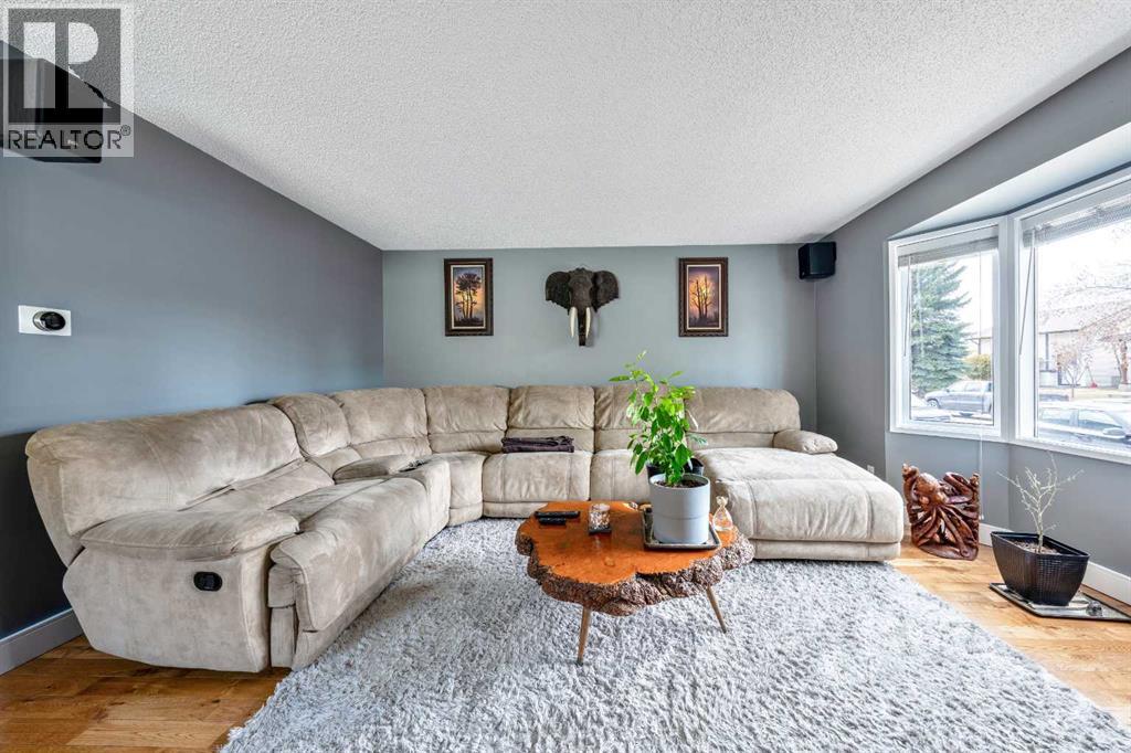 Single Family House Bungalow for Sale in  Riverbirch Place SE Riverbend Calgary 