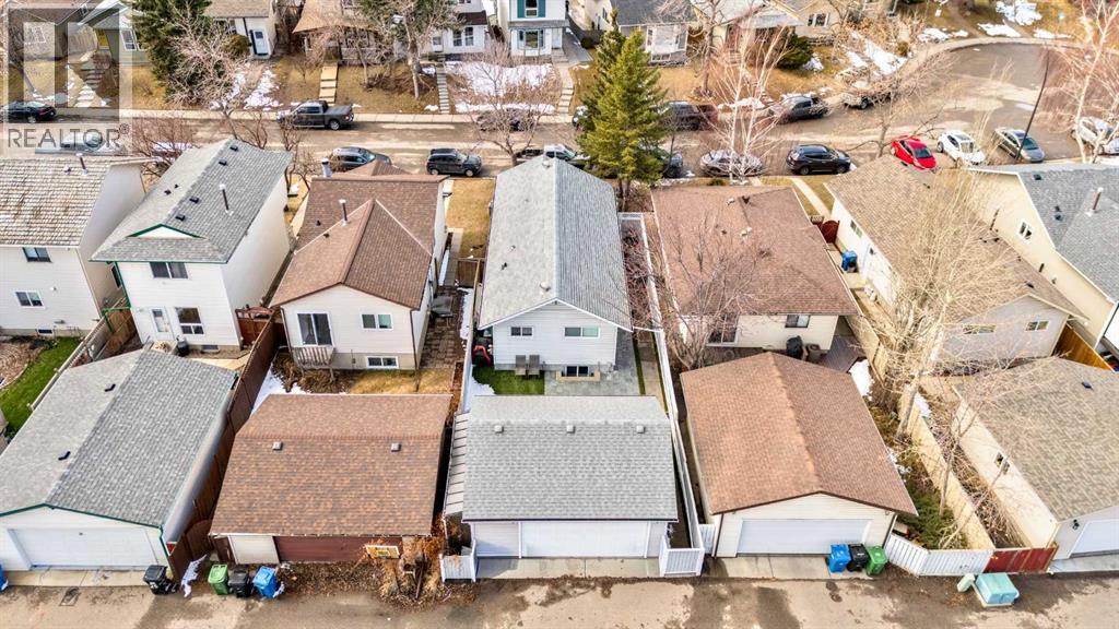 Single Family House Bungalow for Sale in  Riverbirch Place SE Riverbend Calgary 