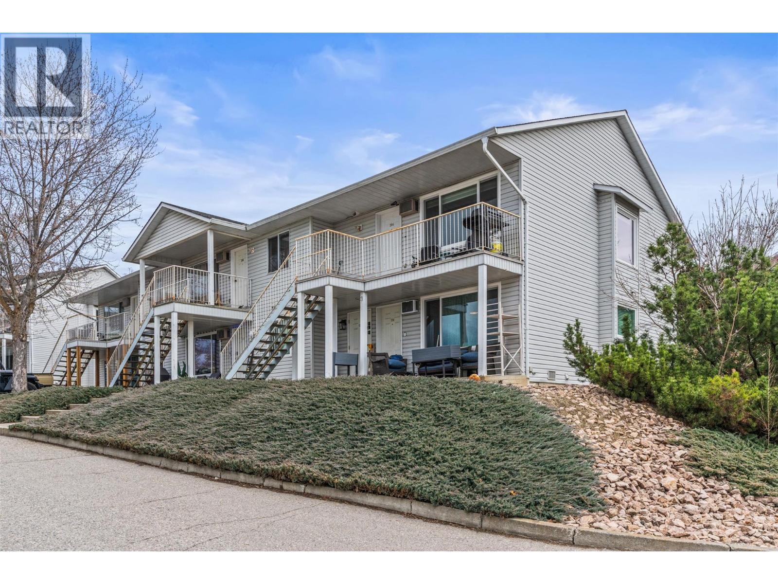 204 1041 Middleton Way, Vernon