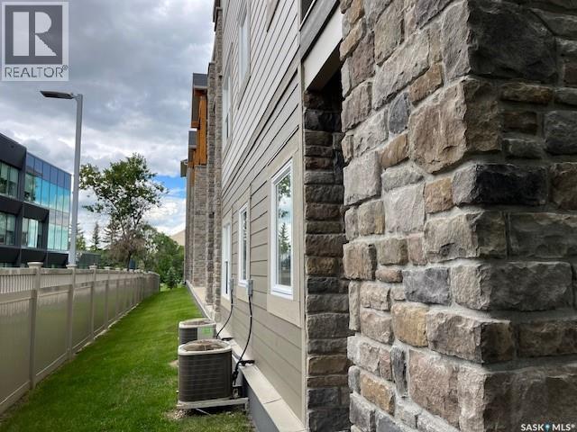 #109 1220 BLACKFOOT DRIVE - Image 3