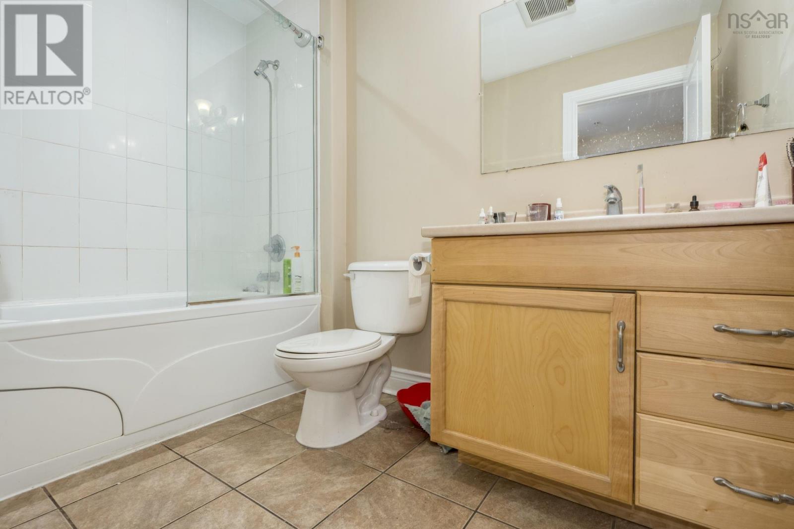 Property 17 of 21 of 103 5234 Morris Street