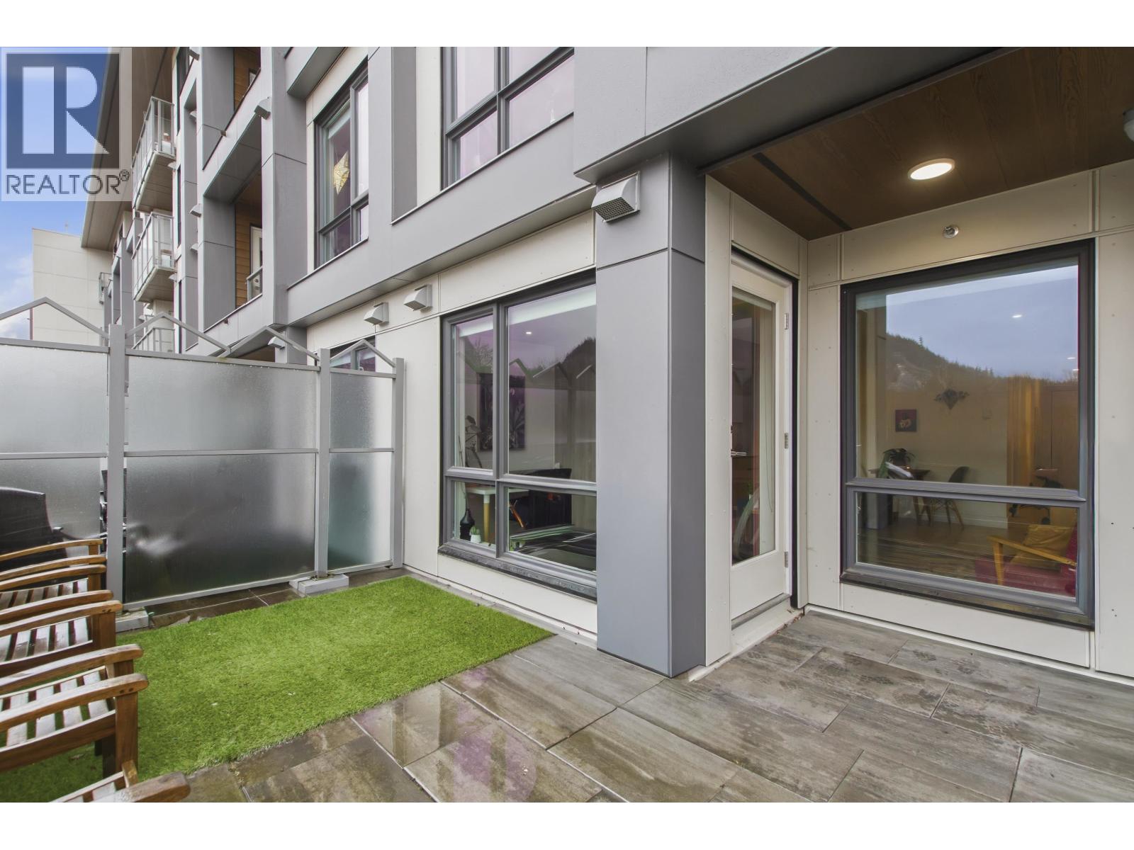 420 38362 BUCKLEY AVENUE, Squamish