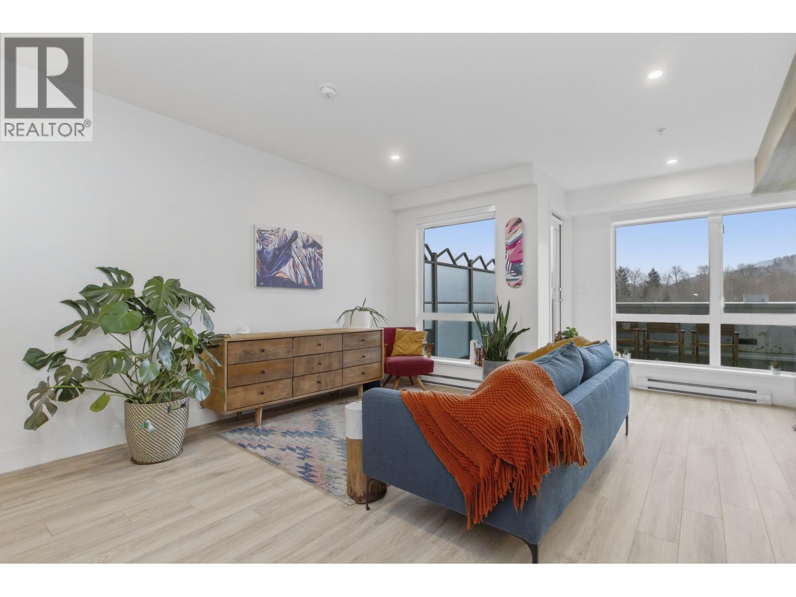 420 38362 BUCKLEY AVENUE, Squamish