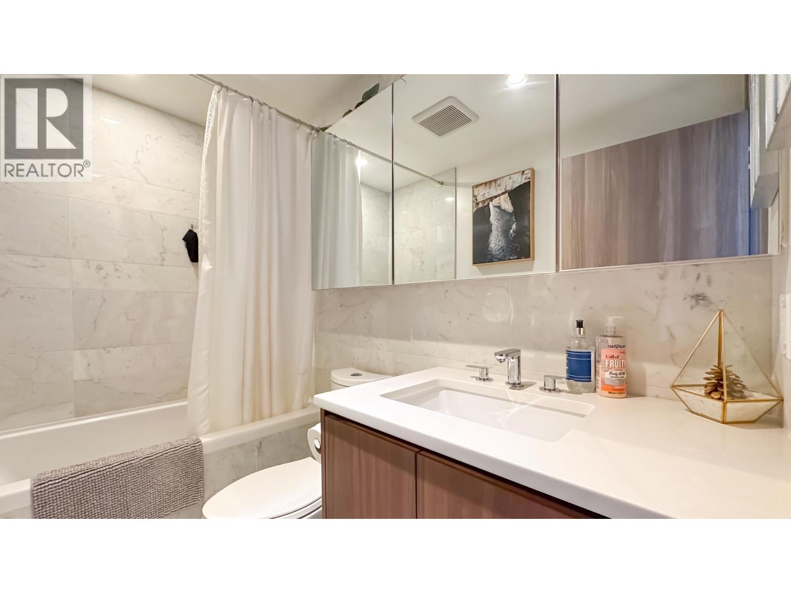 4009 4720 LOUGHEED HIGHWAY, Burnaby