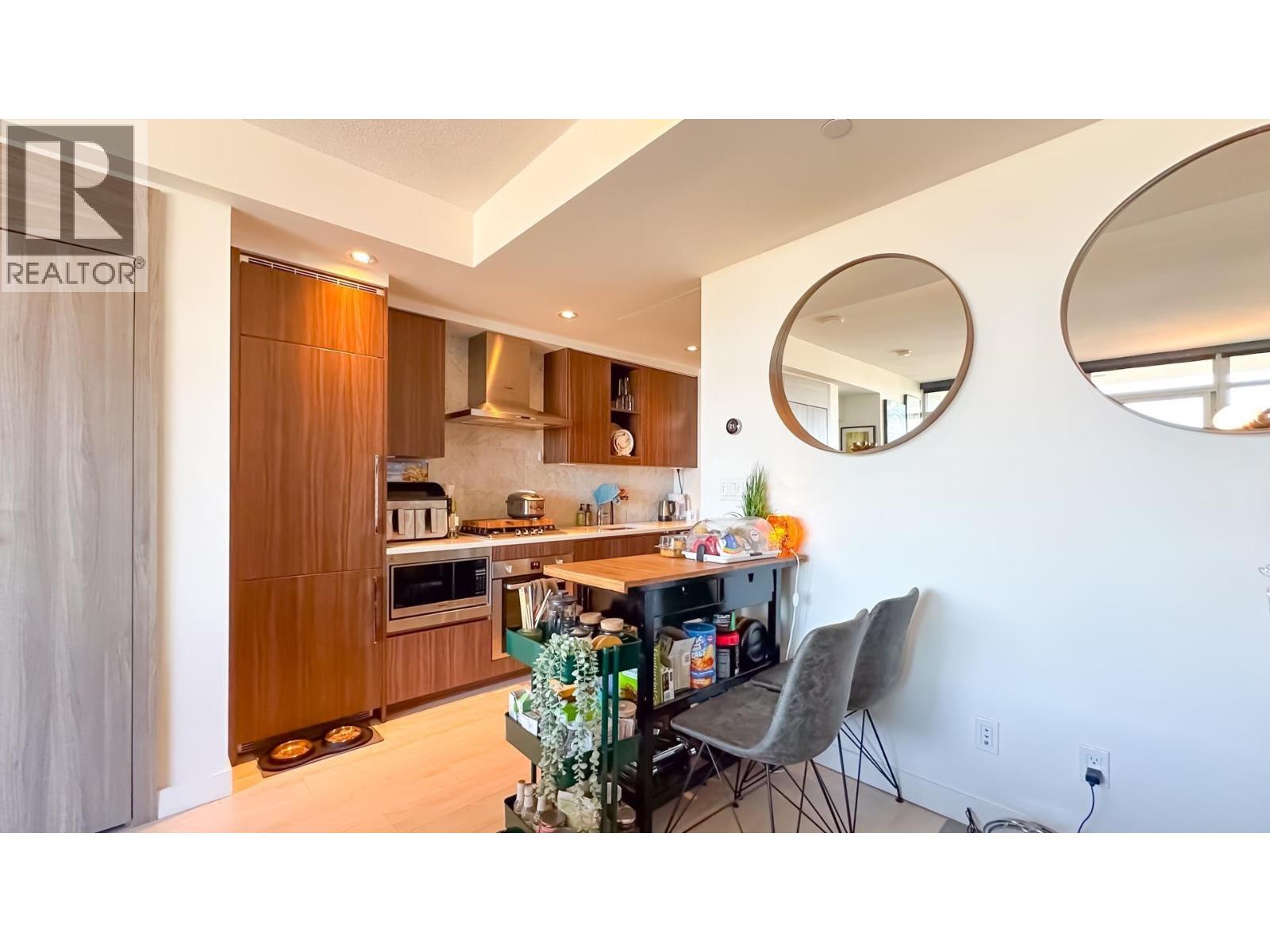 4009 4720 LOUGHEED HIGHWAY, Burnaby