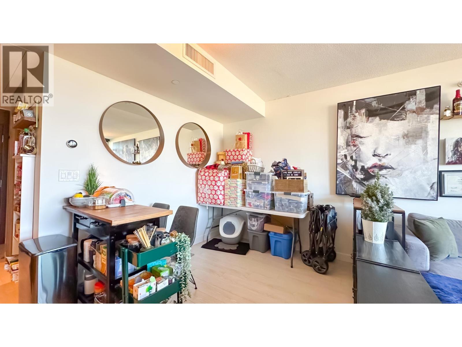 4009 4720 LOUGHEED HIGHWAY, Burnaby