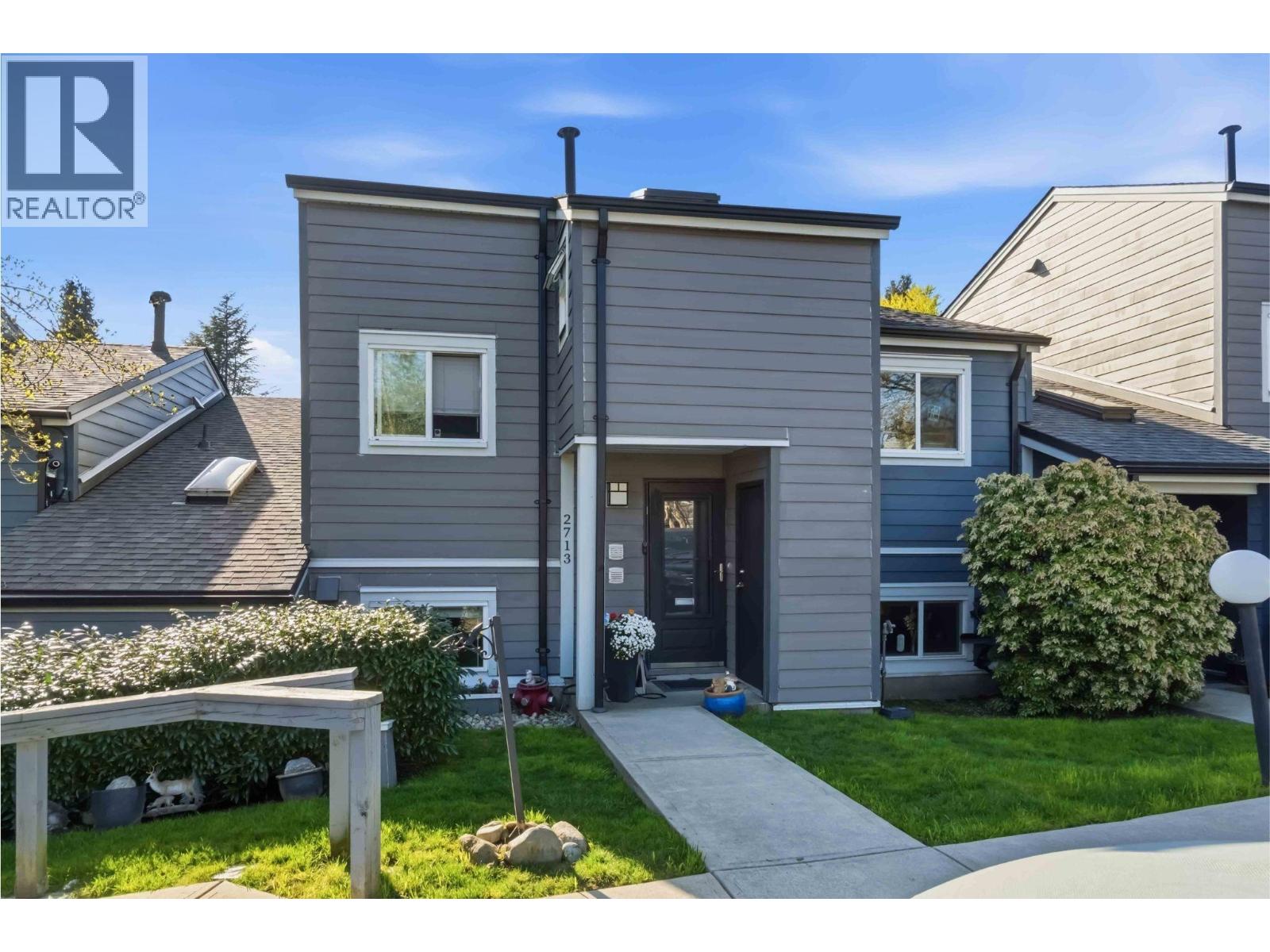 2713 ELLERSLIE AVENUE