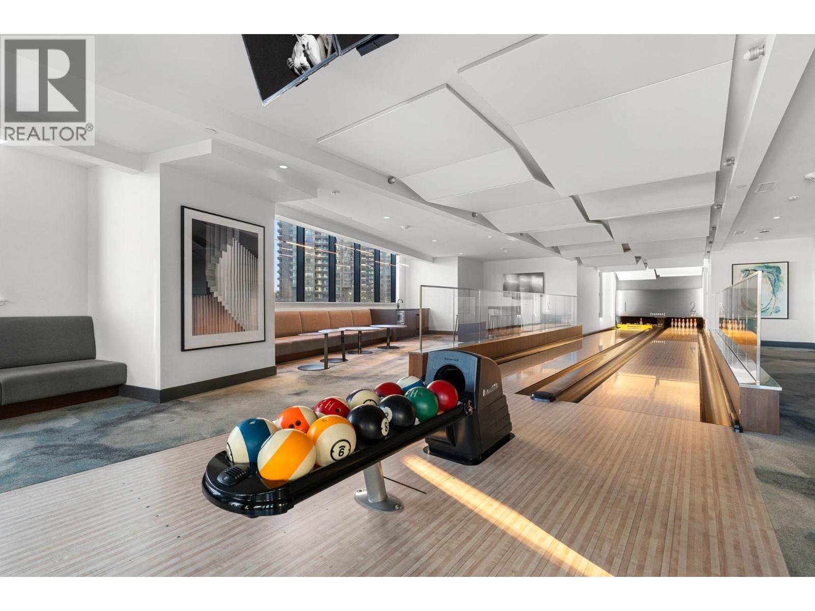 3202 4711 HAZEL STREET, Burnaby