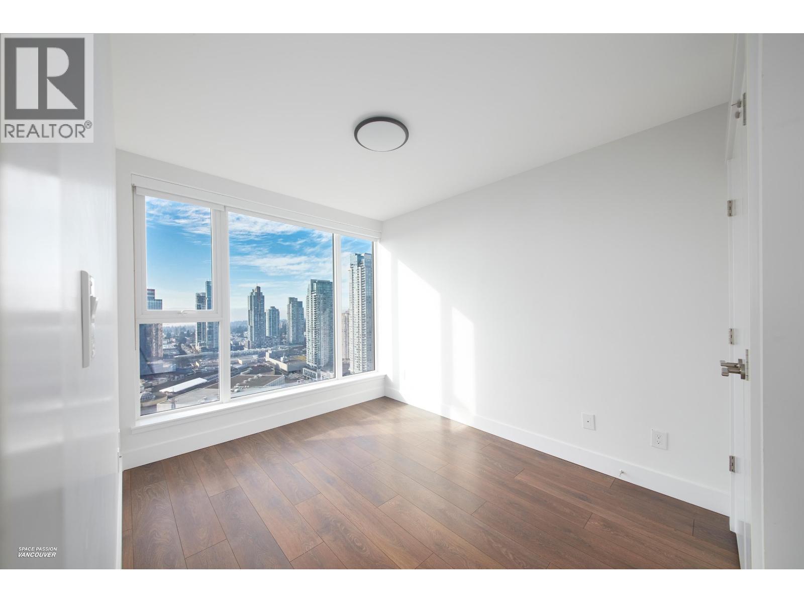 3202 4711 HAZEL STREET, Burnaby