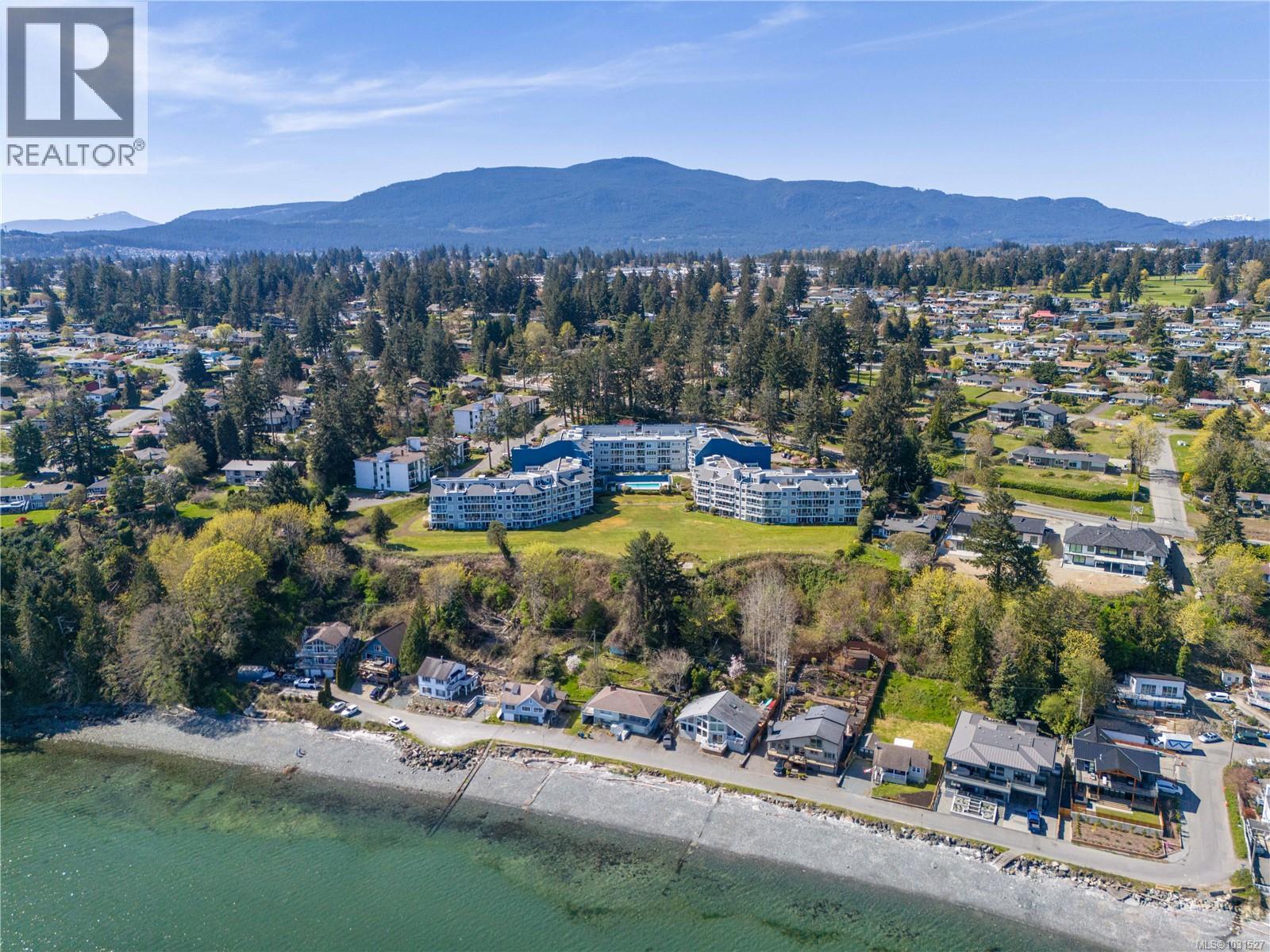 #418 2562 DEPARTURE BAY RD - 22