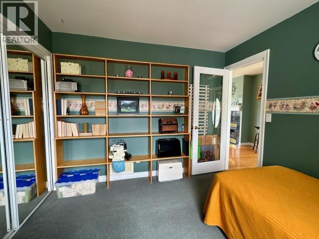 1366 JAYSON ROAD - 11