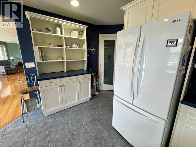 1366 JAYSON ROAD - 21