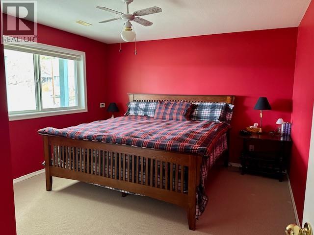 1366 JAYSON ROAD - 38