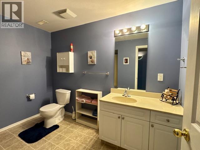 1366 JAYSON ROAD - 41