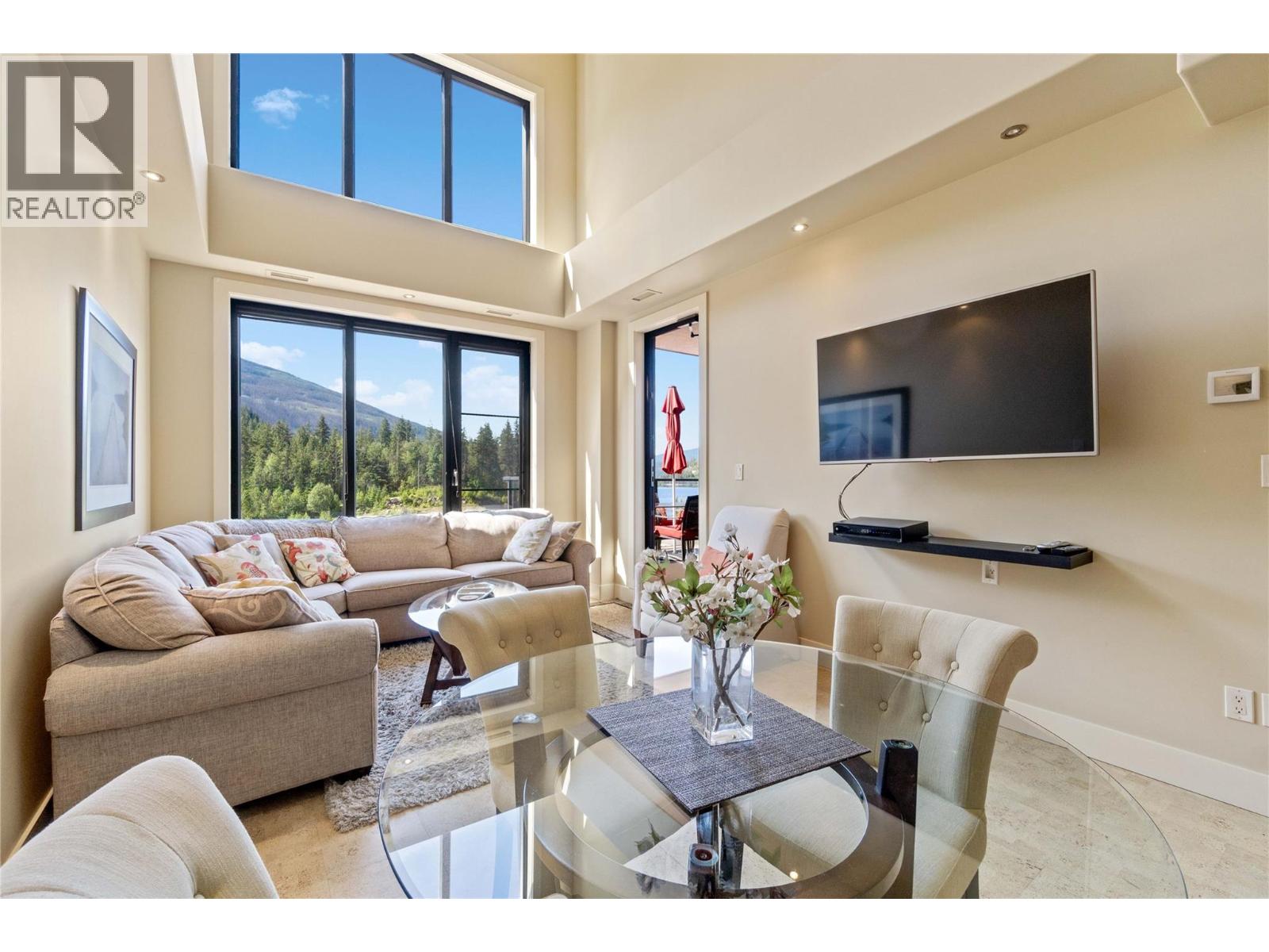 #703 326 MARA LAKE LANE - 14