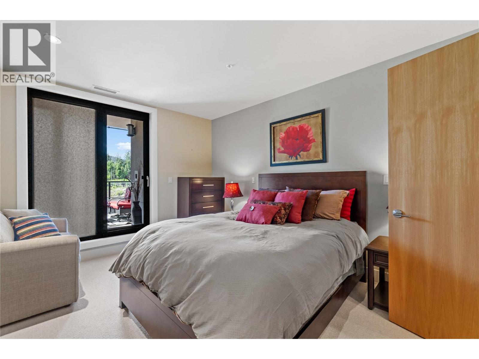 #703 326 MARA LAKE LANE - 32