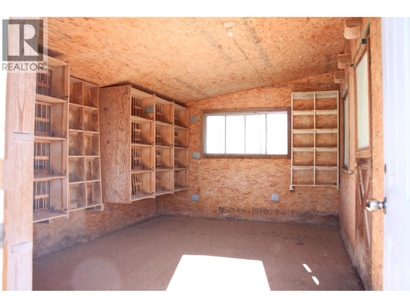 8025 N BONAPARTE ROAD - 27