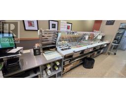 3305 Sheppard Avenue E, Toronto, ON M1T3K2 Photo 13