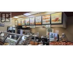 3305 Sheppard Avenue E, Toronto, ON M1T3K2 Photo 8