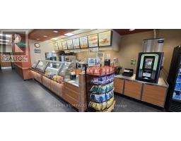 3305 Sheppard Avenue E, Toronto, ON M1T3K2 Photo 9