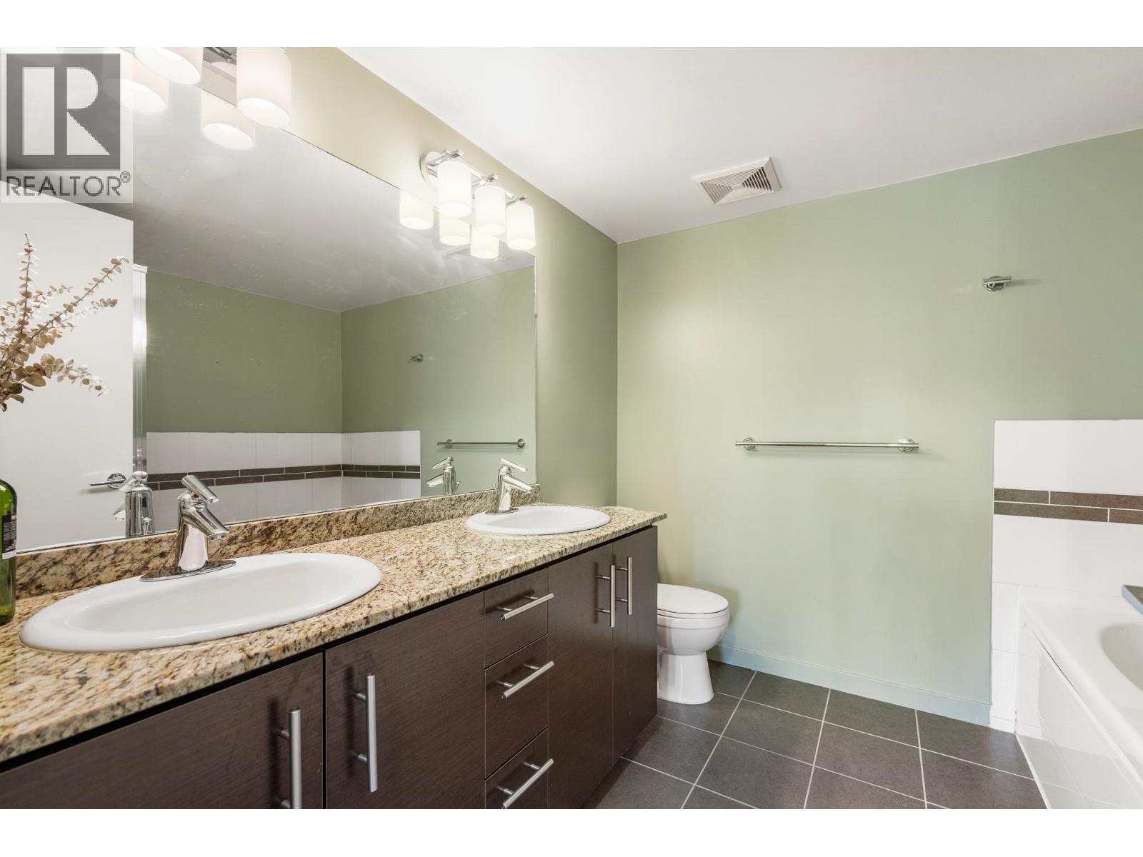 215 11665 HANEY BYPASS — photo 22