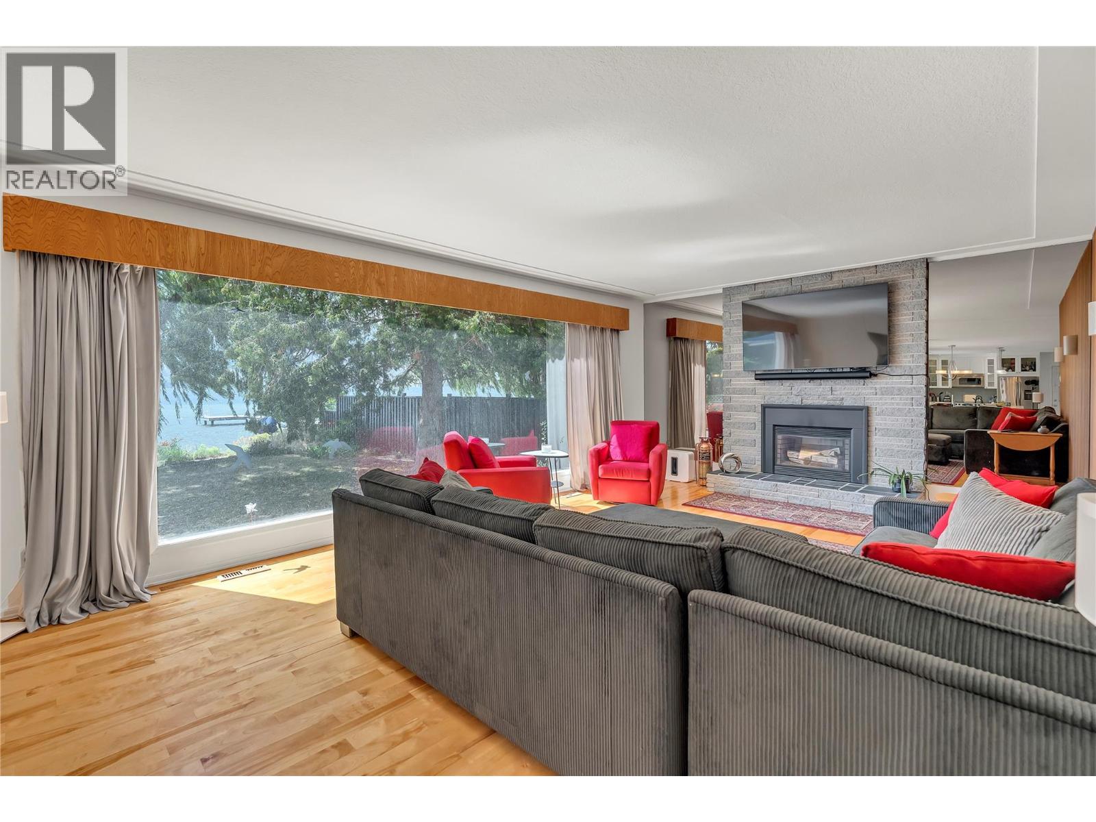 4589 Lakeside Road - 19