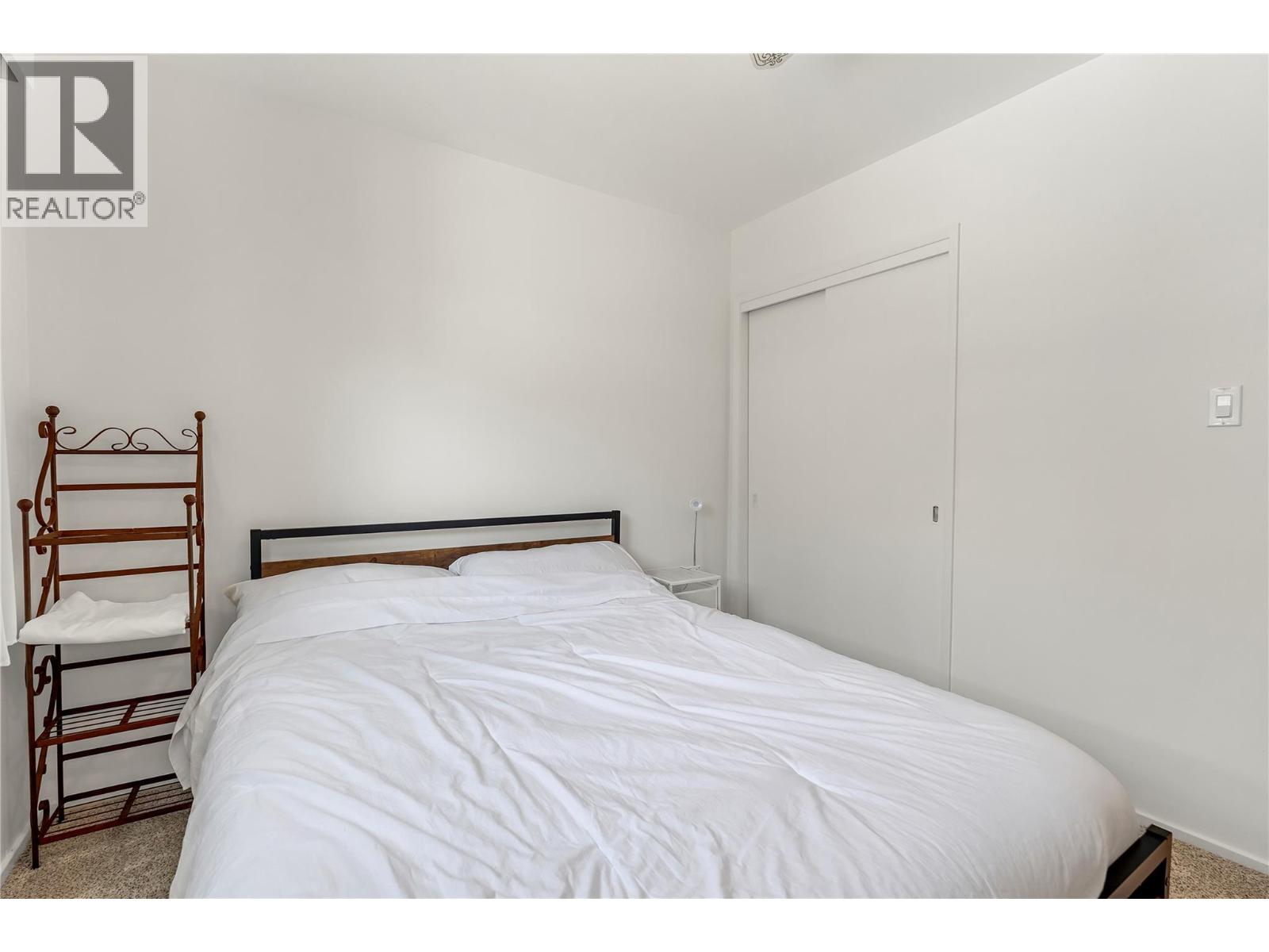 4589 Lakeside Road - 35