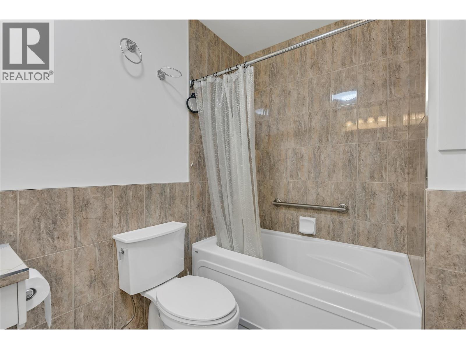 4589 Lakeside Road - 37