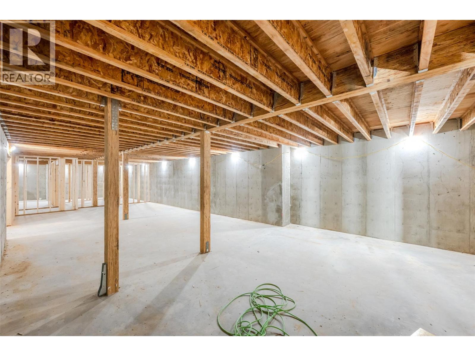 475 SASQUATCH TRAIL - 29