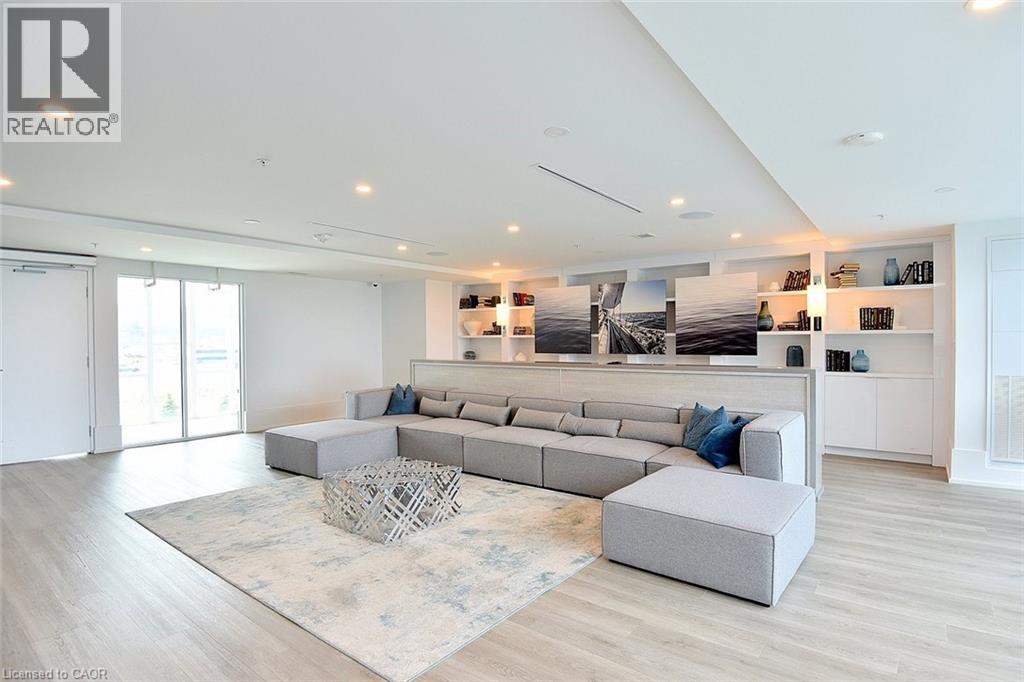 #145 16 CONCORD Place - 33