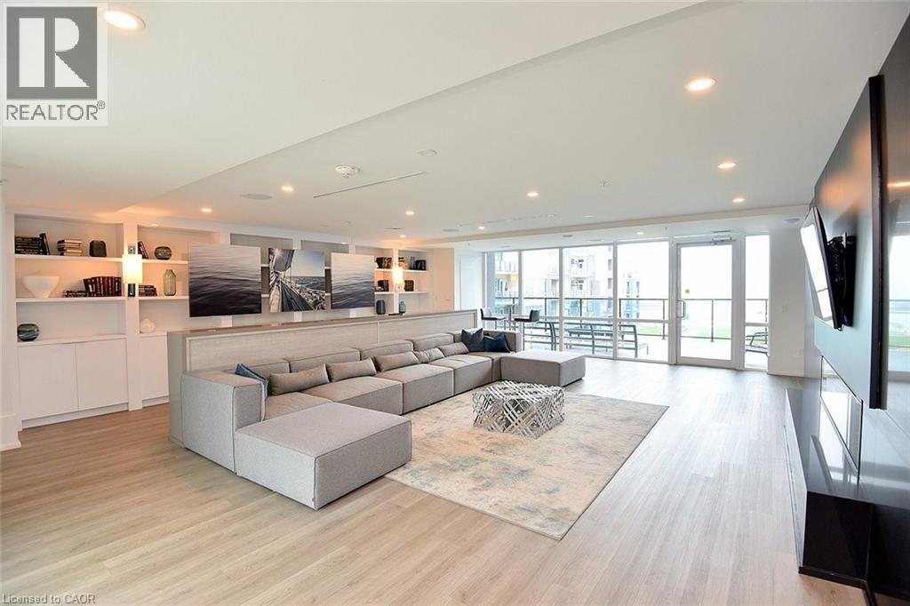 #145 16 CONCORD Place - 34