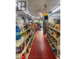 3261 Dufferin Street, Toronto, ON M6A2T2 Photo 6