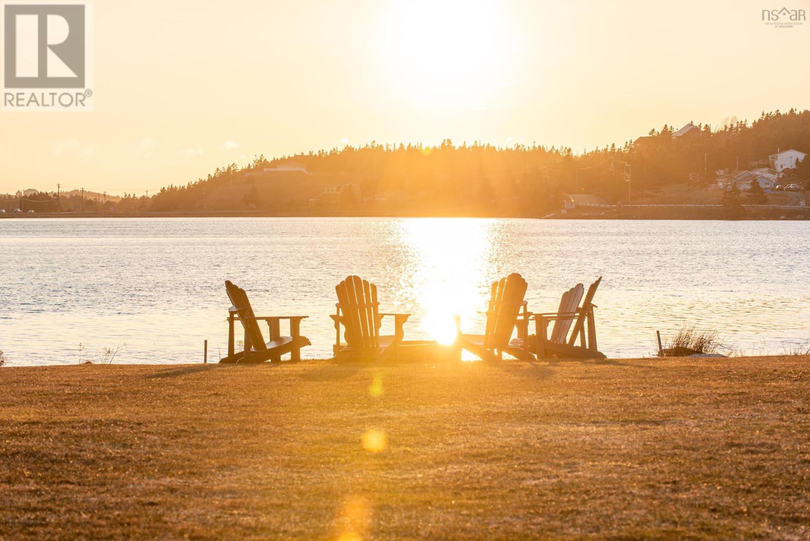 Property 1 of 49 of 4 Emerald Drive