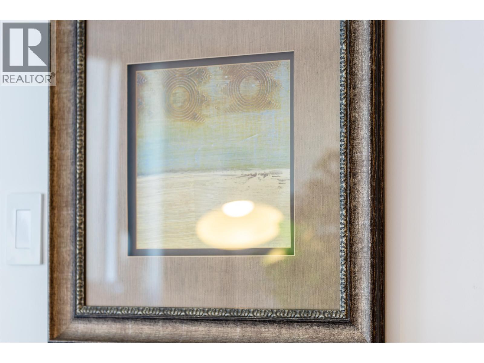 201 1561 W 57TH AVENUE, Vancouver