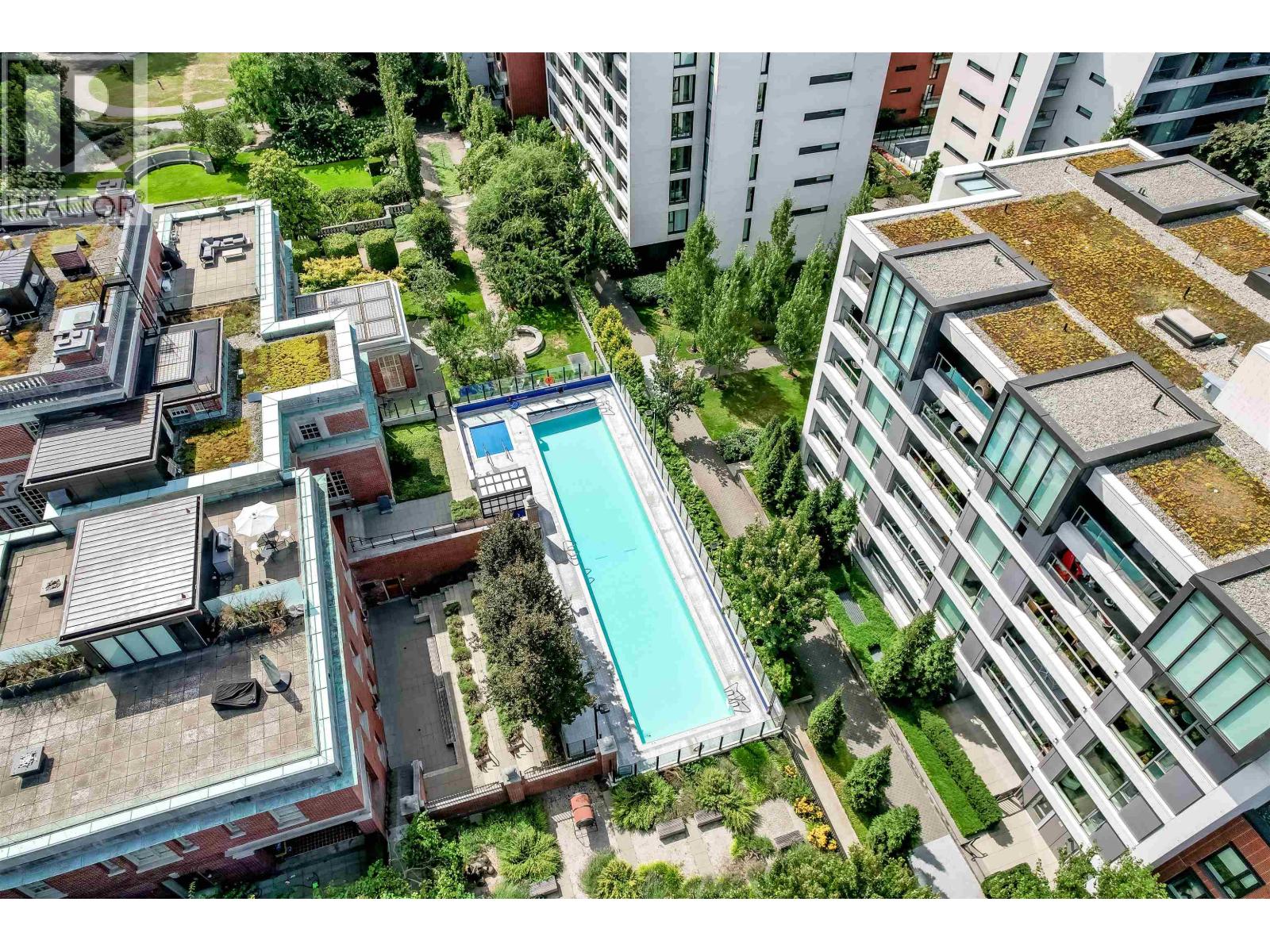 201 1561 W 57TH AVENUE, Vancouver